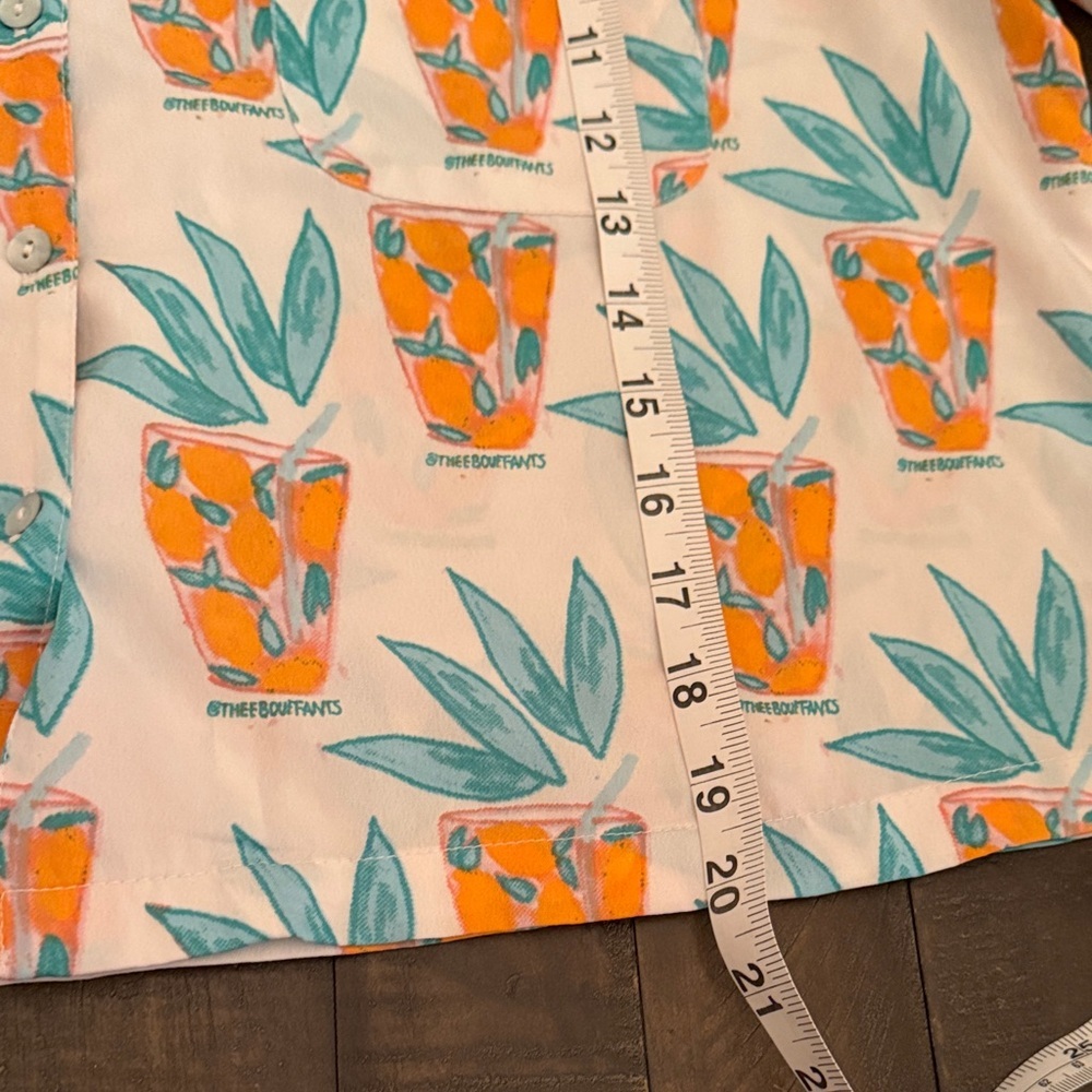 Bouffants & Broken Hearts Women's tropical Pajama top - Picture 8 of 9